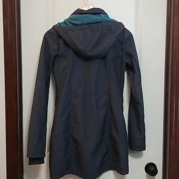 Lightweight Jacket - Picture 2 of 5